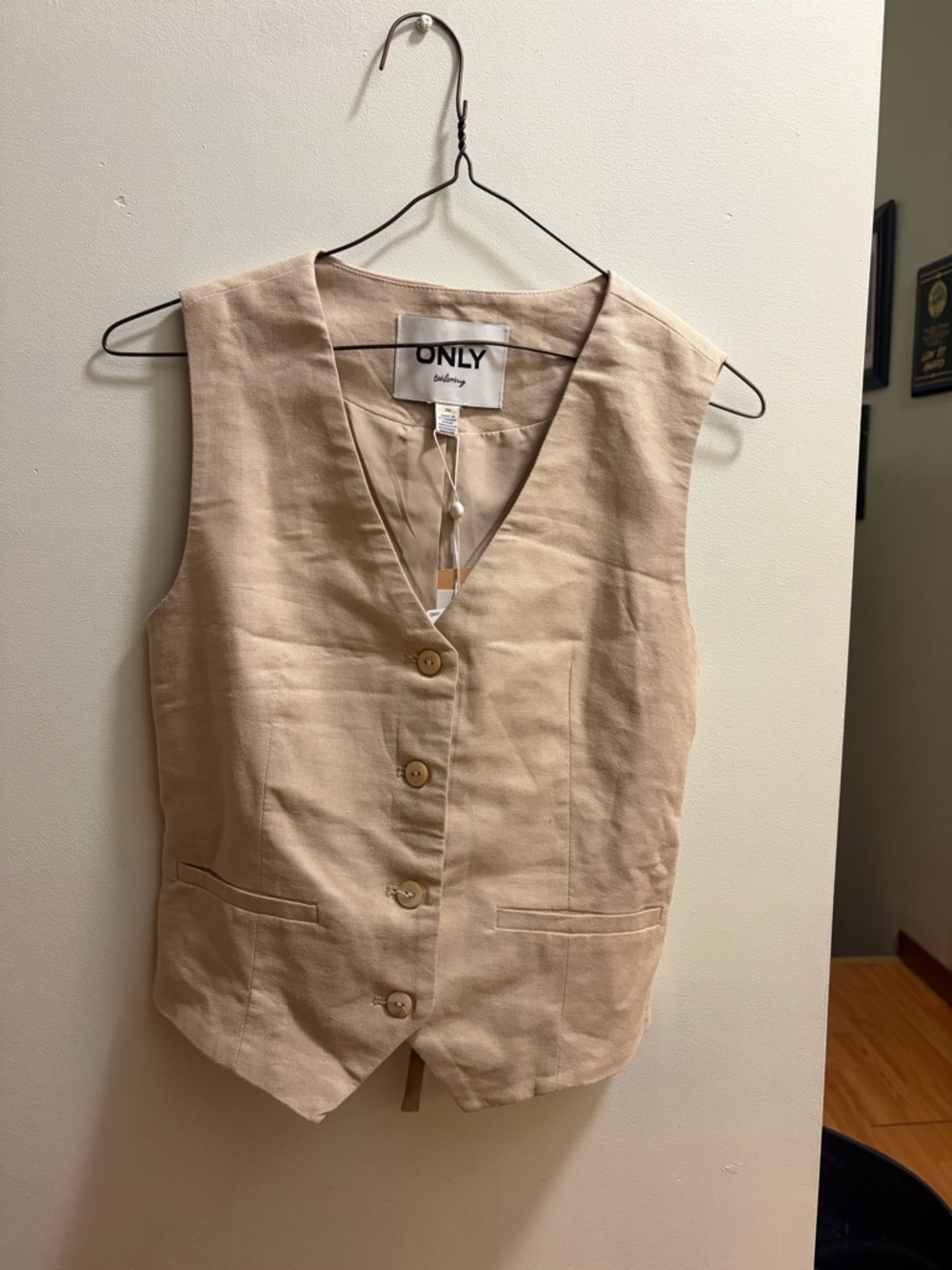 ONLY Beige Linen-Blend Button Vest